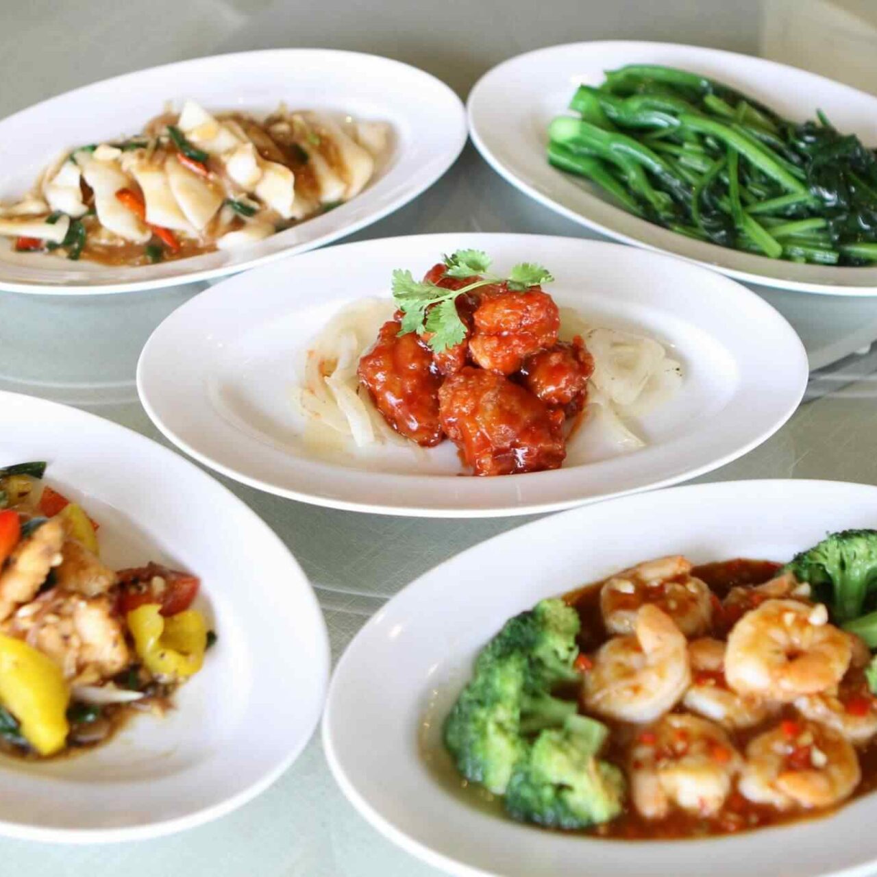 https://zakahadvisor.org/wp-content/uploads/2017/10/restaurant-chinese-4-1280x1280.jpg