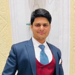 https://zakahadvisor.org/wp-content/uploads/2024/03/wajahat-ali.jpg